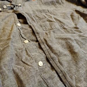 Men's oldy navy button up